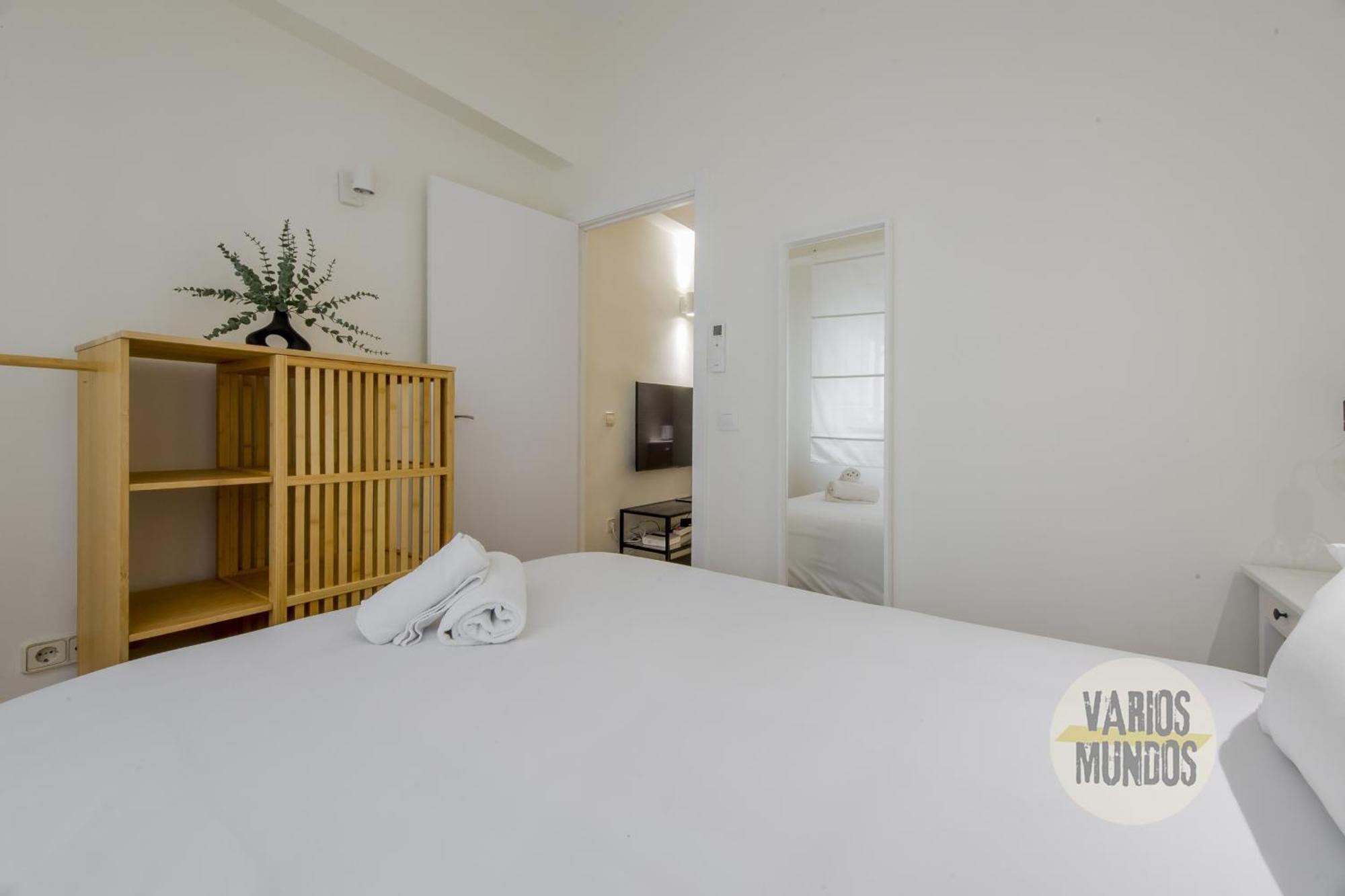 Elegante Apt Para 3 En Chueca A 1 Min De Gran Via มาดริด ภายนอก รูปภาพ